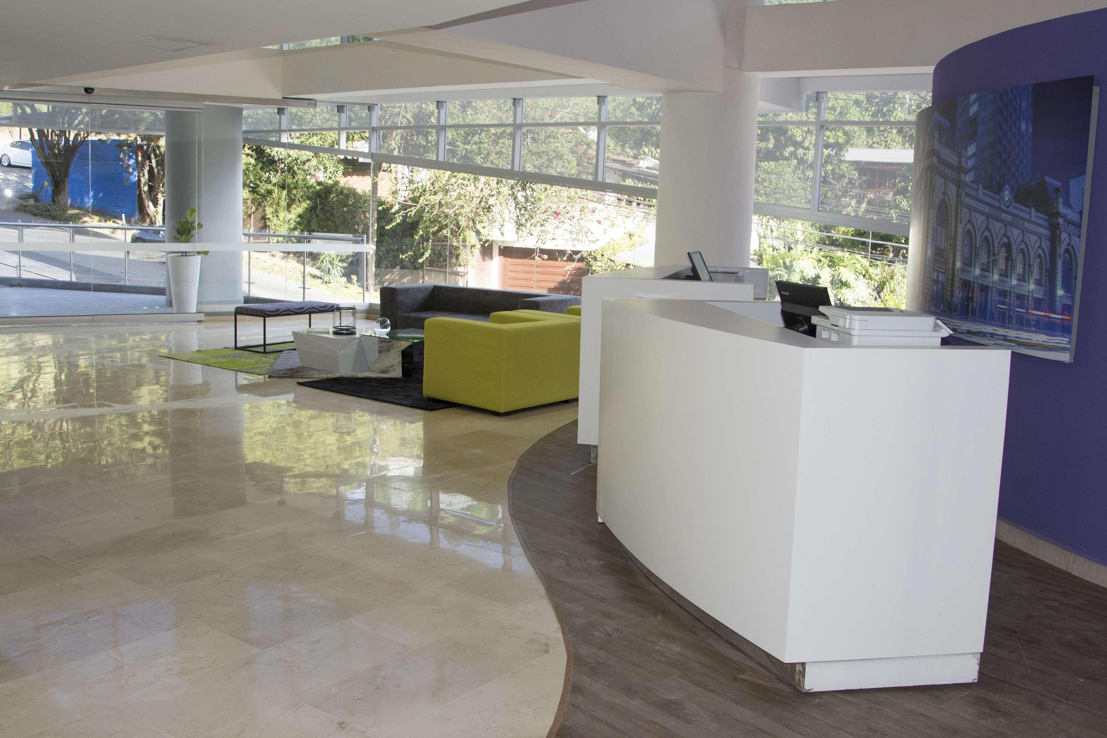 Hotel La Quinta By Wyndham Medellín Zewnętrze zdjęcie
