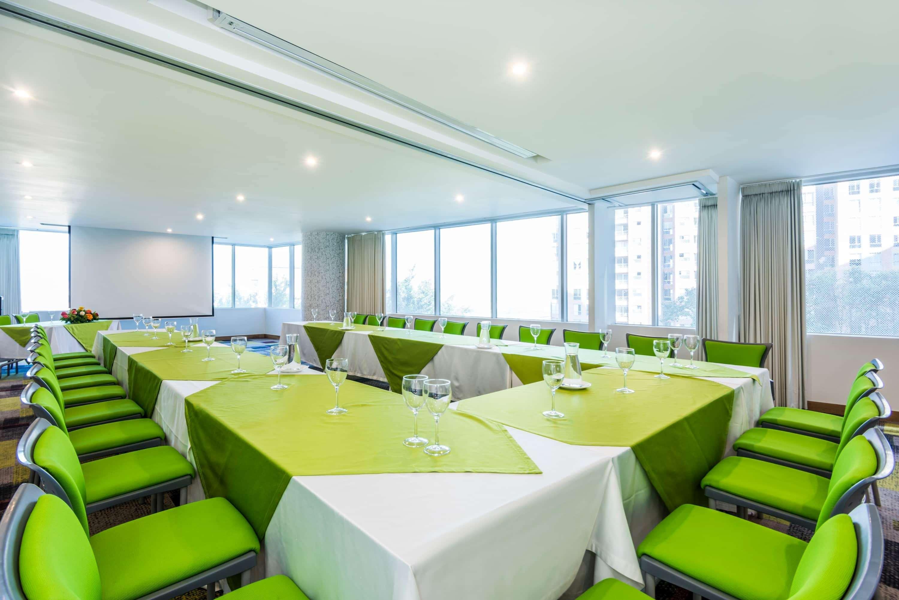 Hotel La Quinta By Wyndham Medellín Zewnętrze zdjęcie
